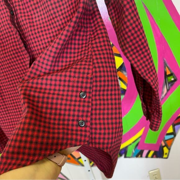 L.L. Bean, Red Plaid Button-Up Shirt. Size Small. In excellent condition! - Picture 7 of 8